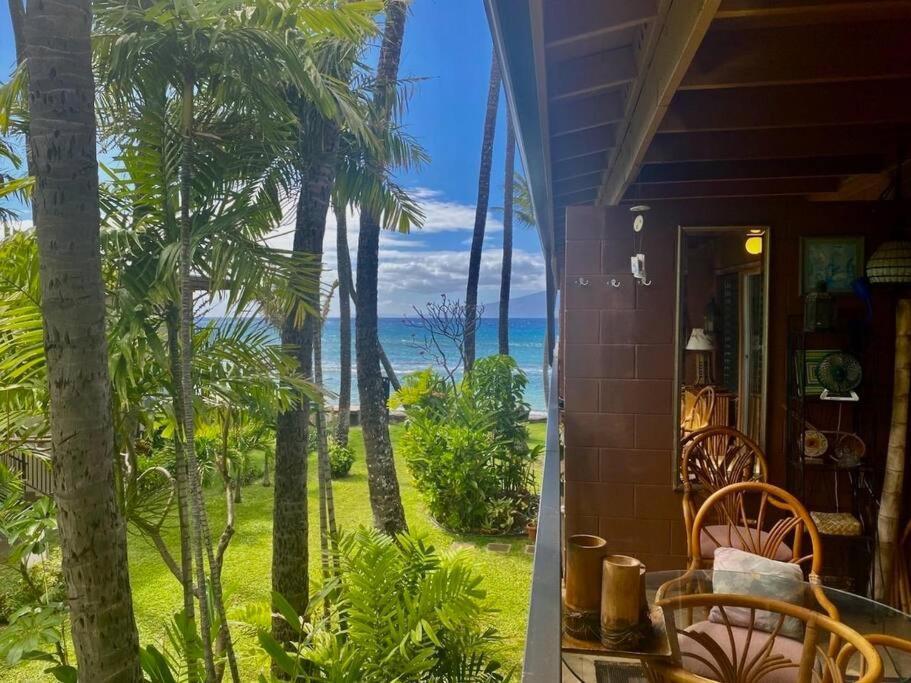 Oceanfront With Aircon-Hear The Waves-Amazing Views-Wifi Apartment Lahaina Luaran gambar
