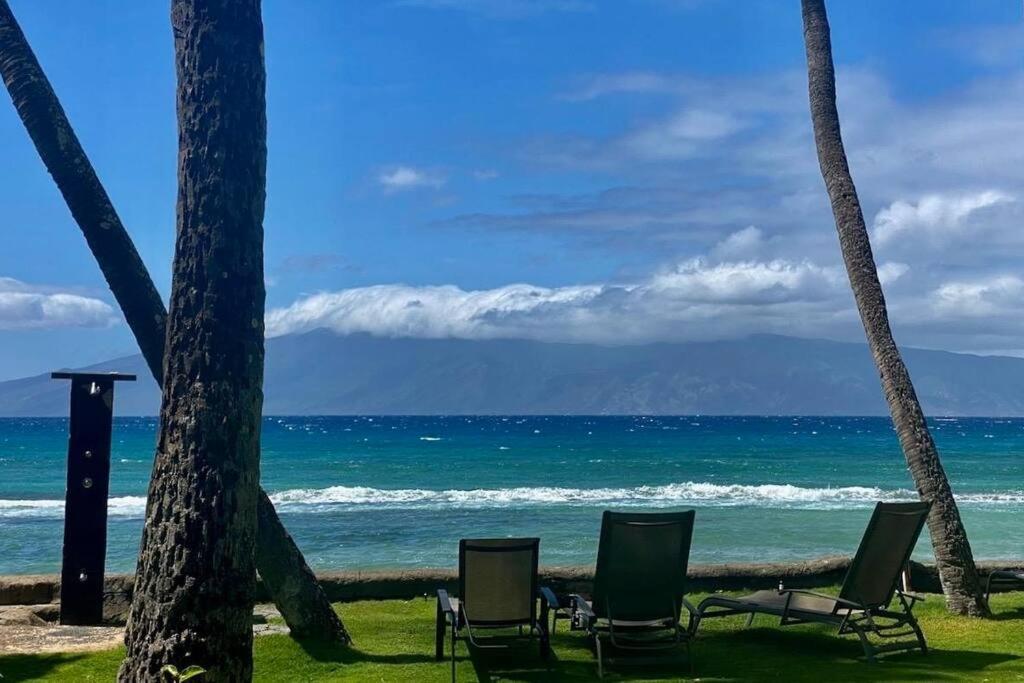Oceanfront With Aircon-Hear The Waves-Amazing Views-Wifi Apartment Lahaina Luaran gambar